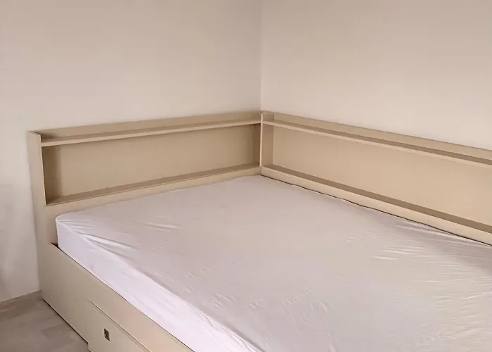 Lägenhet Cozy Urban Nest Craiova